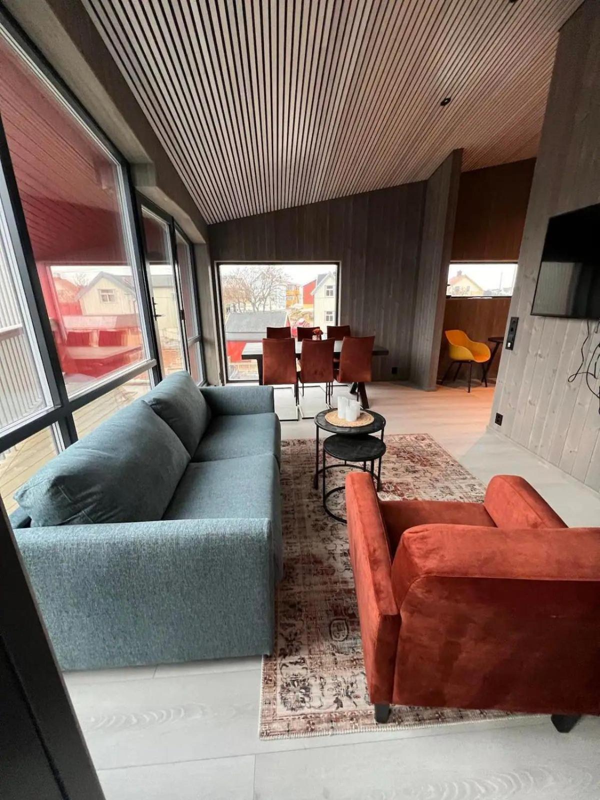 Stilren Leilighet I Henningsvær Extérieur photo